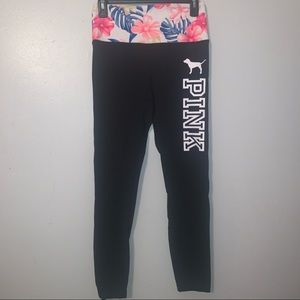 vs pink women’s black floral leggings size medium